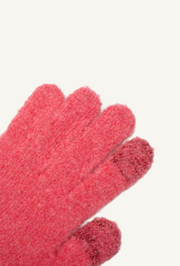 MOKO touchscreen gloves in Magnolia Pink, close-up of the knit and Eletex II conductive fingertip