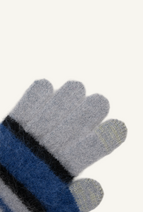NIJI touchscreen gloves in Sapphire Blue, close-up of the knit and Eletex II conductive fingertip