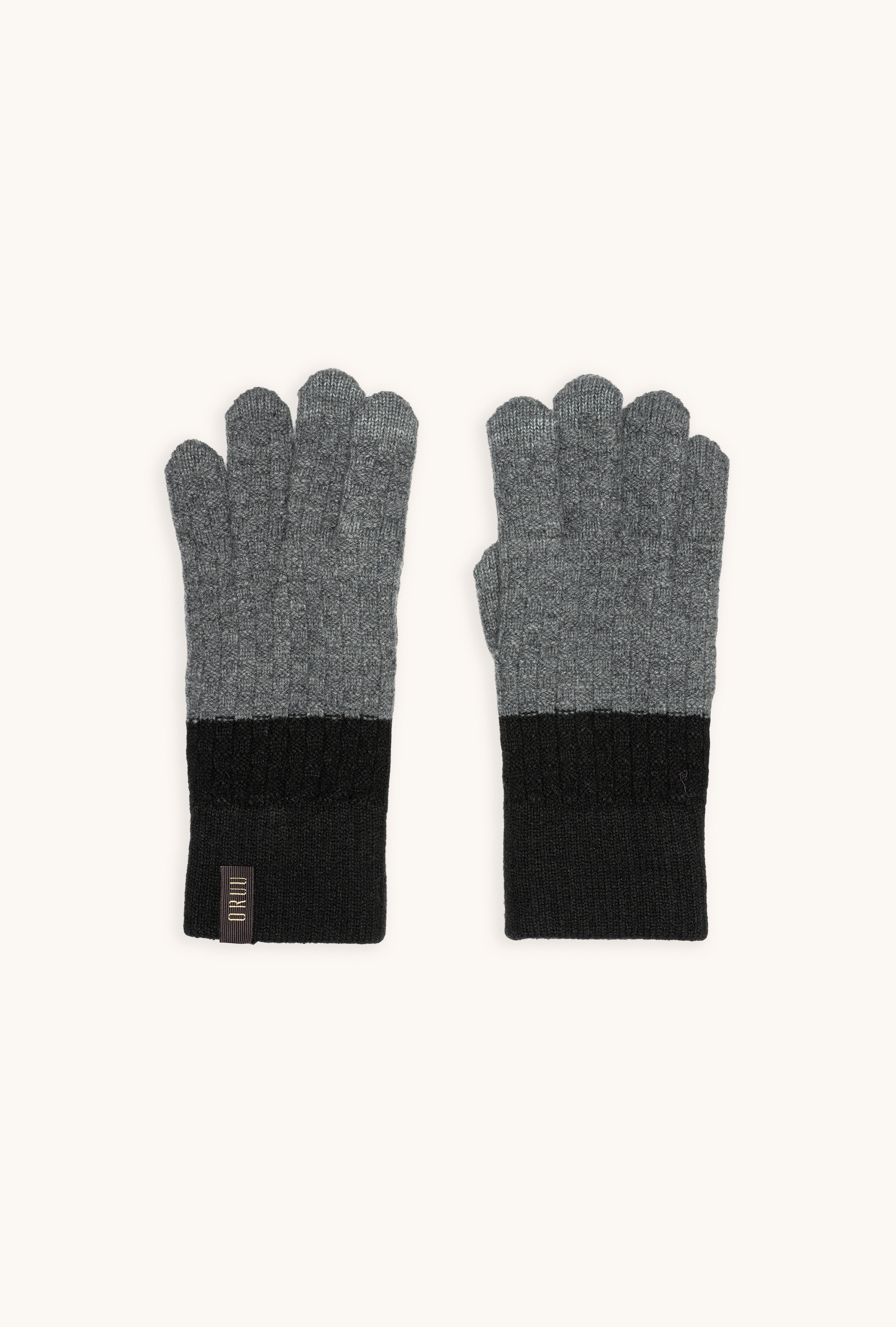 Pair of TETSU men's links-weave wool touchscreen gloves in Slate Gray